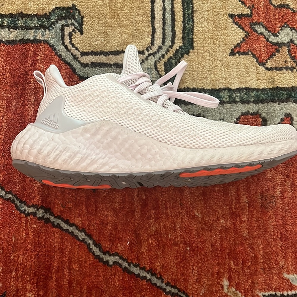 COPY - Adidas alphaboost - EUC - barely worn - - Picture 3 of 5